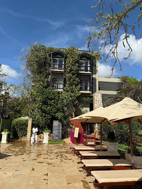 Außenansicht Taita Hills Safari Resort & Spa