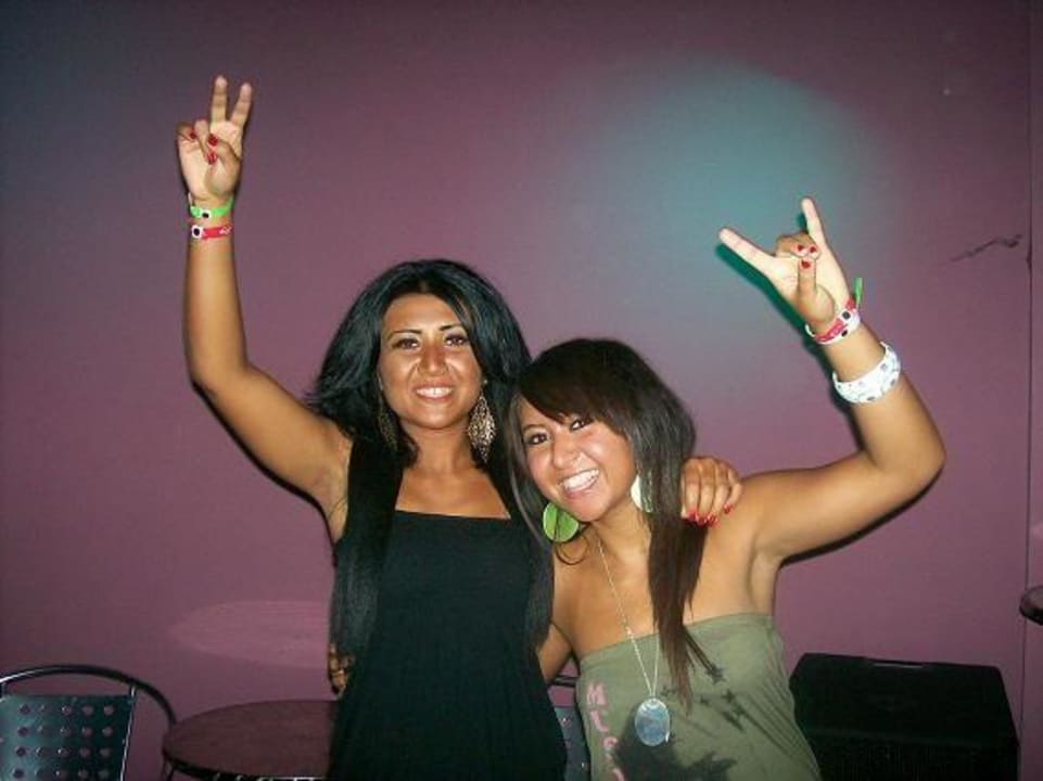 In der Disco Alaiye Resort & Spa