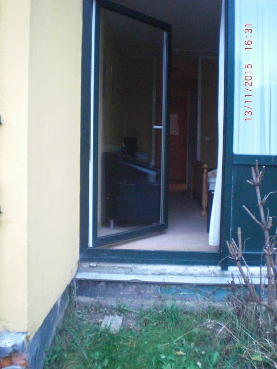 Viel zu hoch! Hier wäre eine Stufe spitze Landhotel Harz