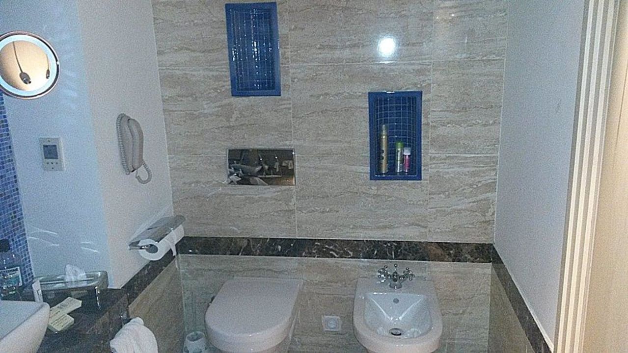 Bad Hilton Marsa Alam Nubian Resort