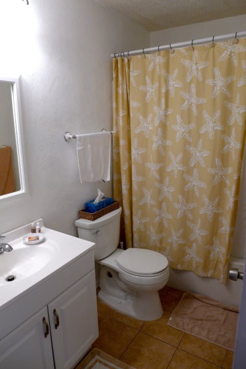 Bad mit Wanne und Dusche St Augustine Beach and Tennis Resort