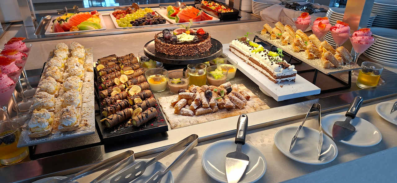 Gastro Asterias Beach Resort