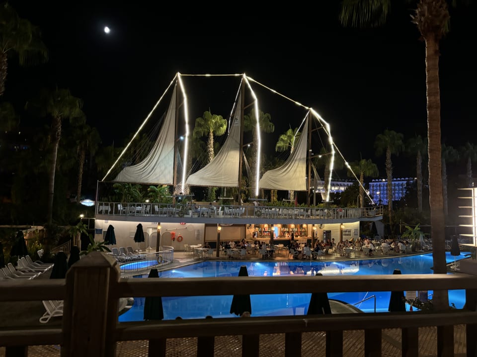 Gastro Can Garden Resort