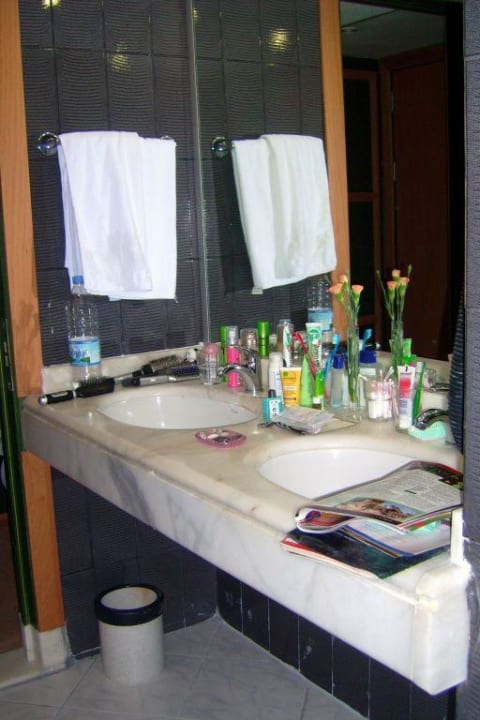 Badezimmer/Waschtisch Hotel Naturland Aqua Resort