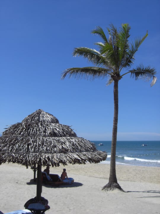 Ein Traum Victoria Hoi An Beach Resort & Spa