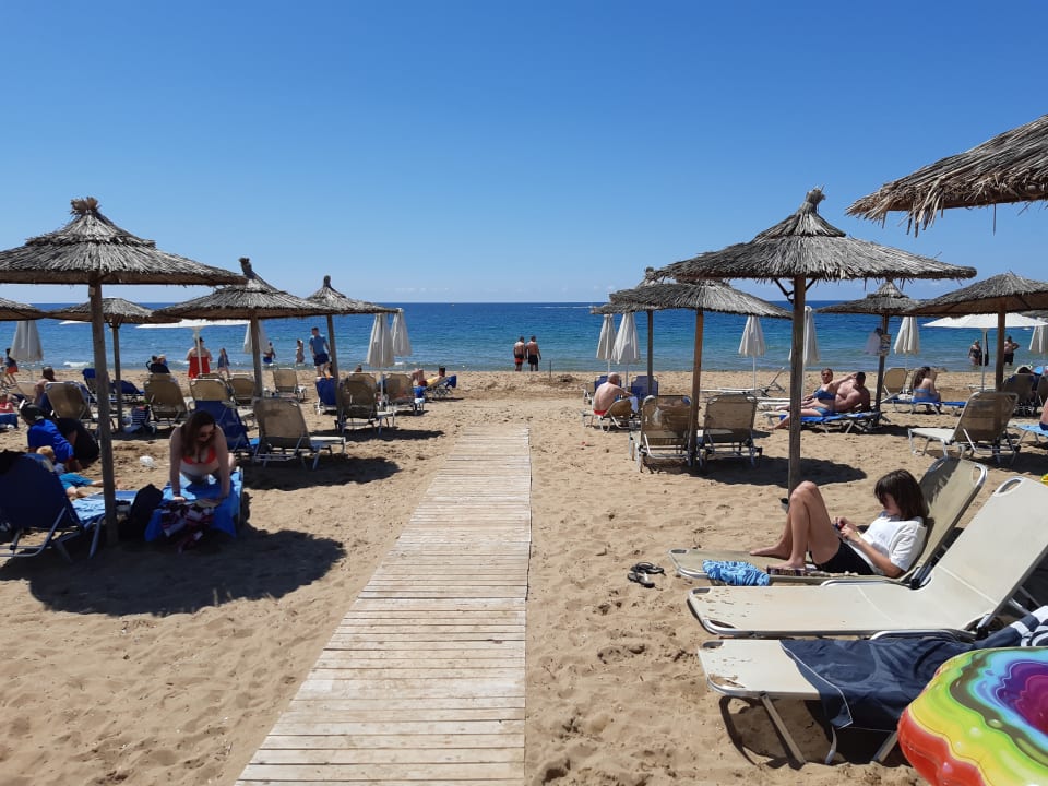 Strand Sandy Beach Resort