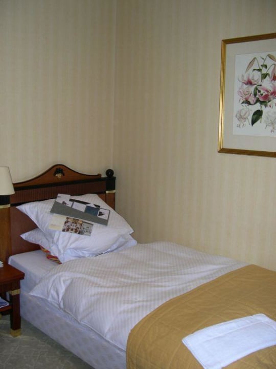 Zimmer mit Einzelbett Le Méridien Grand Hotel Nürnberg