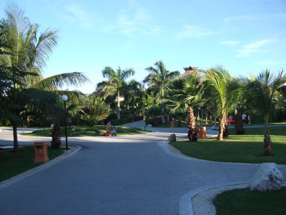 Gartenanlage Bahia Principe Grand Coba