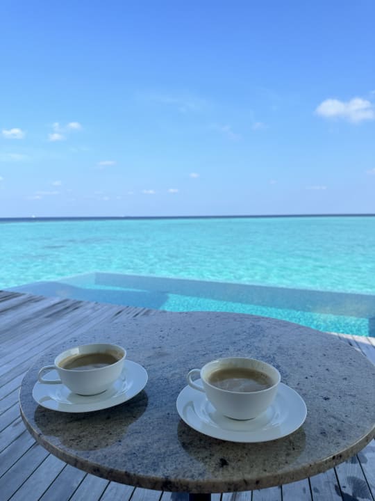 Gastro Outrigger Maldives Maafushivaru Resort