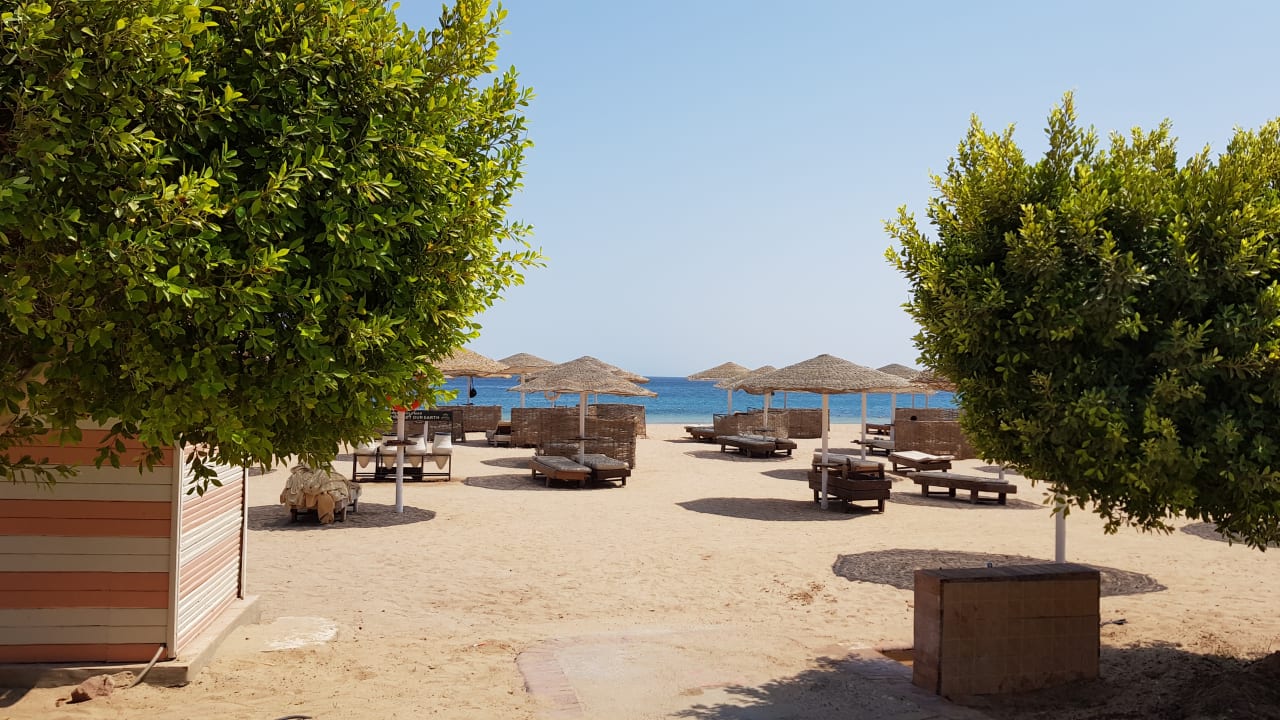 Strand Eagles Paradise Abu Soma