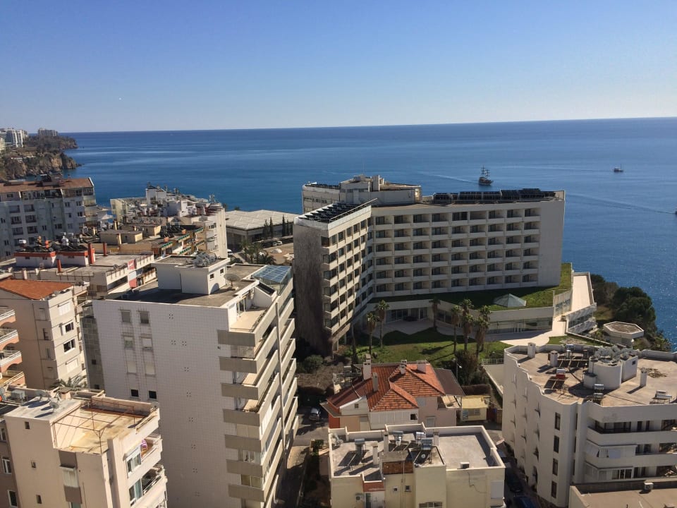 Aussicht vom Zimmer 2206 Ramada Plaza by Wyndham Antalya