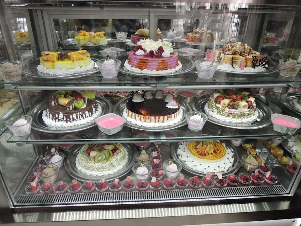 Patisserie Side Royal Paradise Hotel