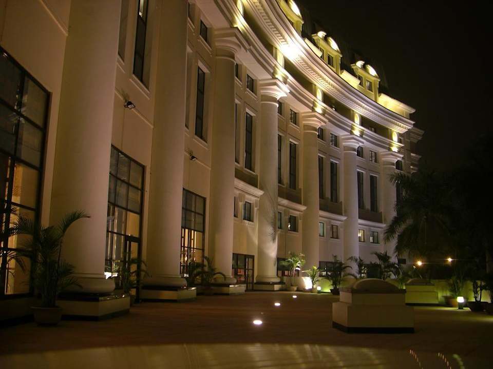 Bei Nacht Hilton Hanoi Opera