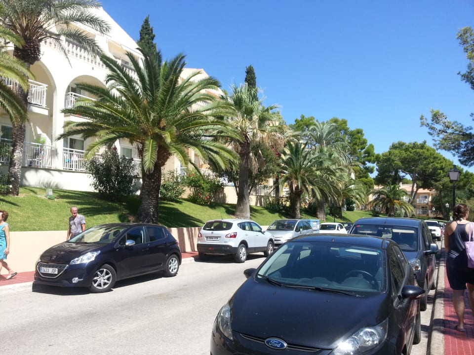 Außenansicht Iberostar Waves Club Cala Barca