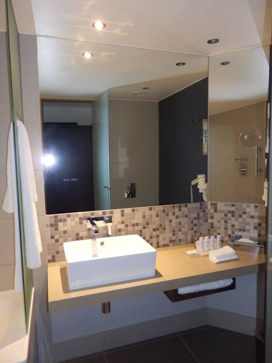 Badezimmer 1106 Hotel Radisson Blu Gautrain
