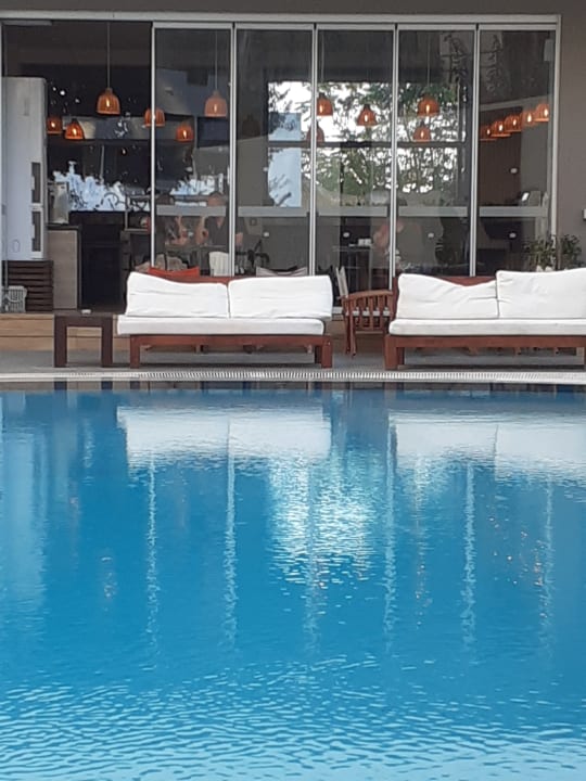 Pool Castellum Suites All Inclusive