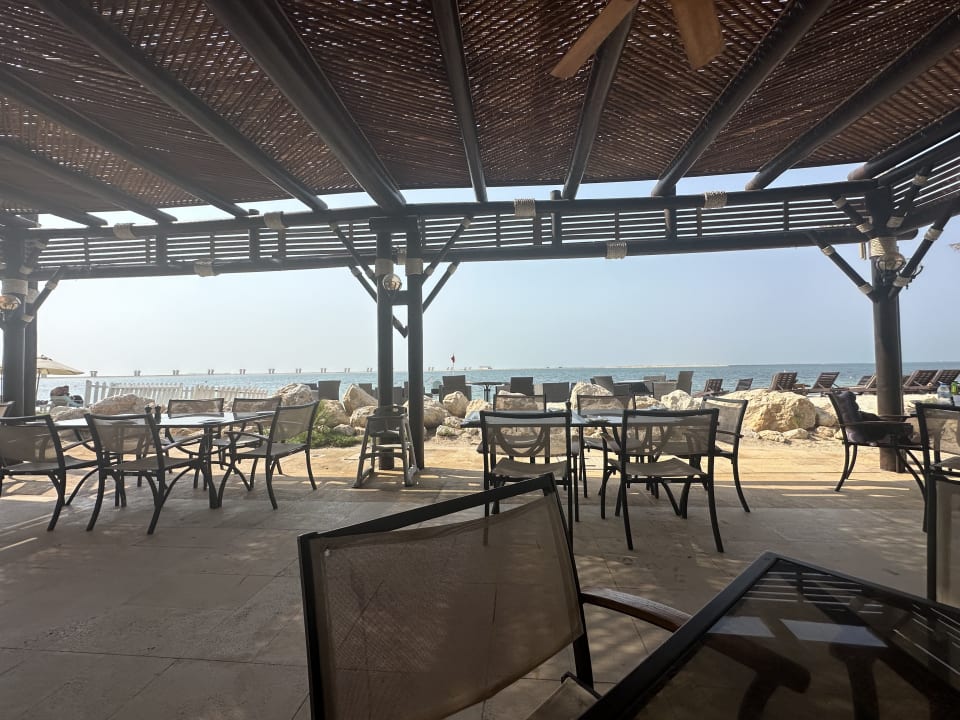 Gastro JA Beach Hotel