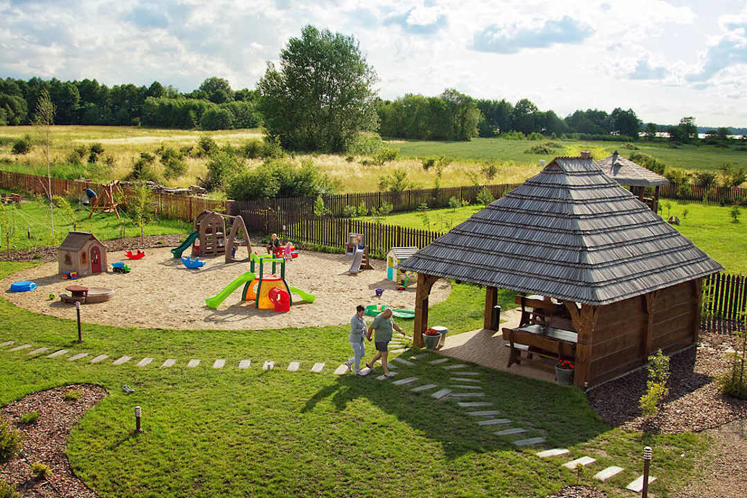 Wiata grillowa oraz plac zabaw dla dzieci Villa Dwa Jeziora