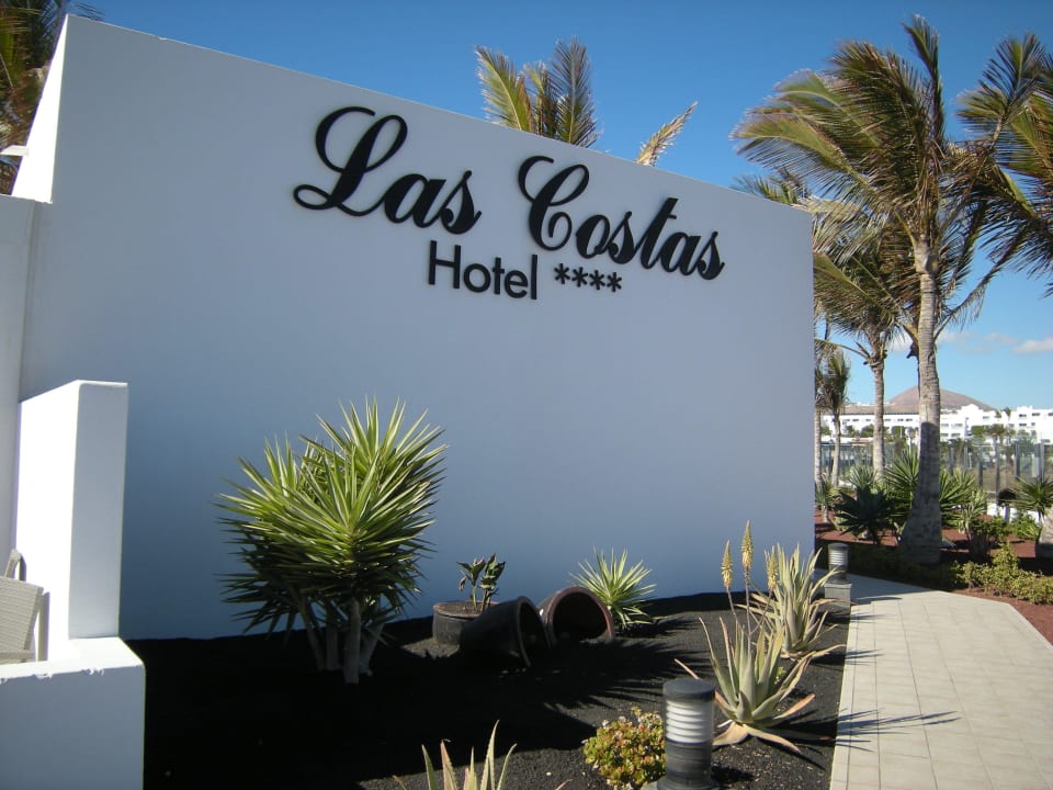 Blick vom Strand Hotel Las Costas