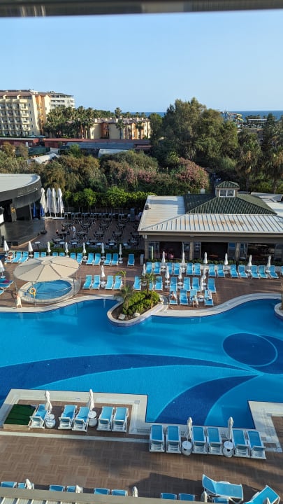 Pool Luna Blanca Resort & Spa