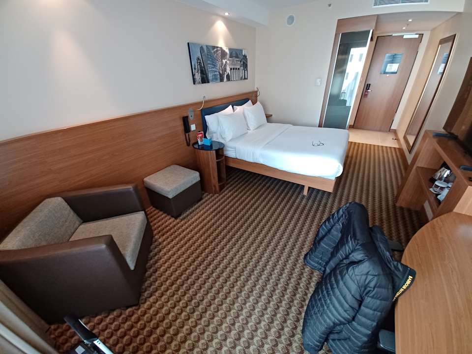 Zimmer Hampton by Hilton Berlin City West