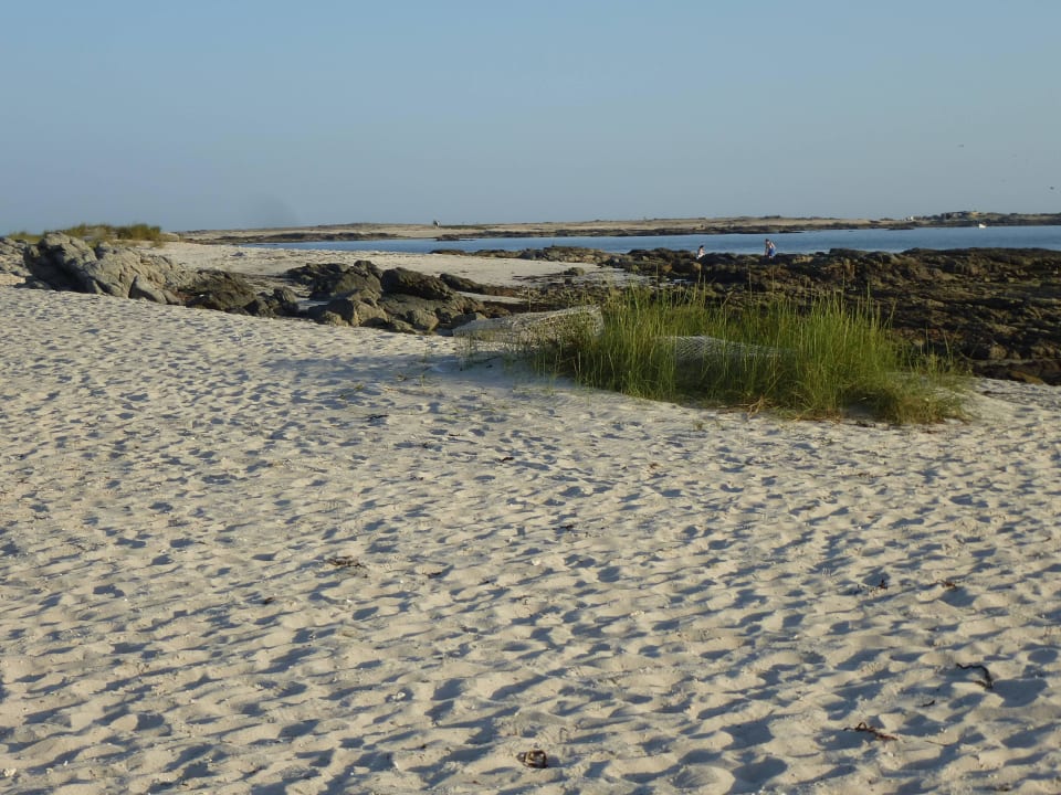 Strand vor dem Hotel Wyndham Garden Salalah Mirbat