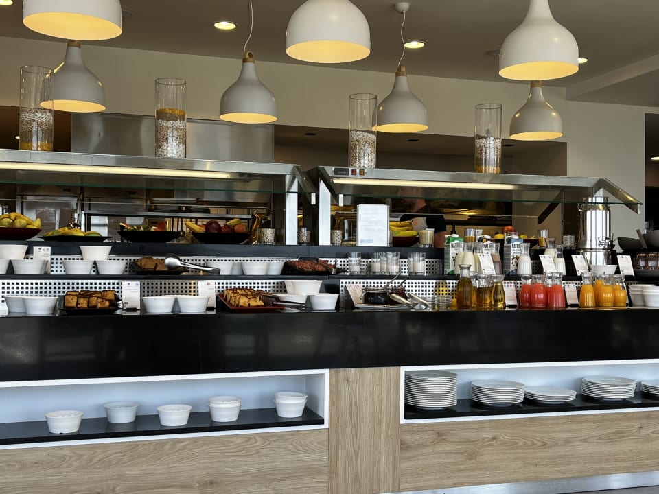 Gastro Enorme Santanna Beach