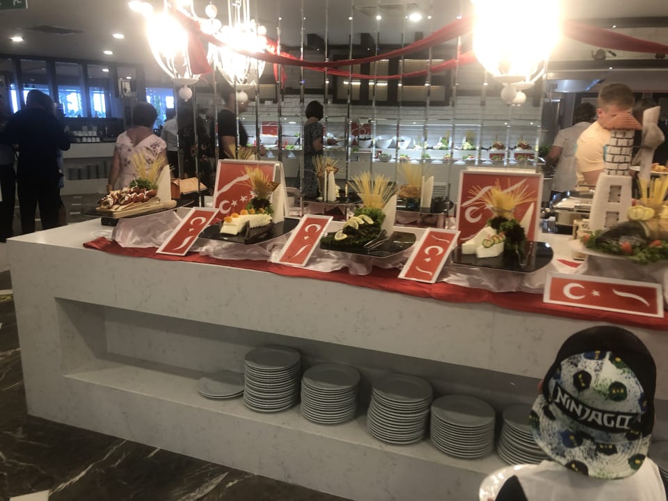 Gastro Royal Atlantis Beach Hotel