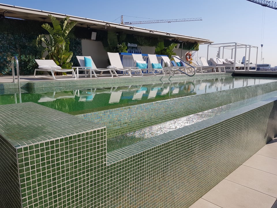 Pool 45 Times Barcelona Hotel