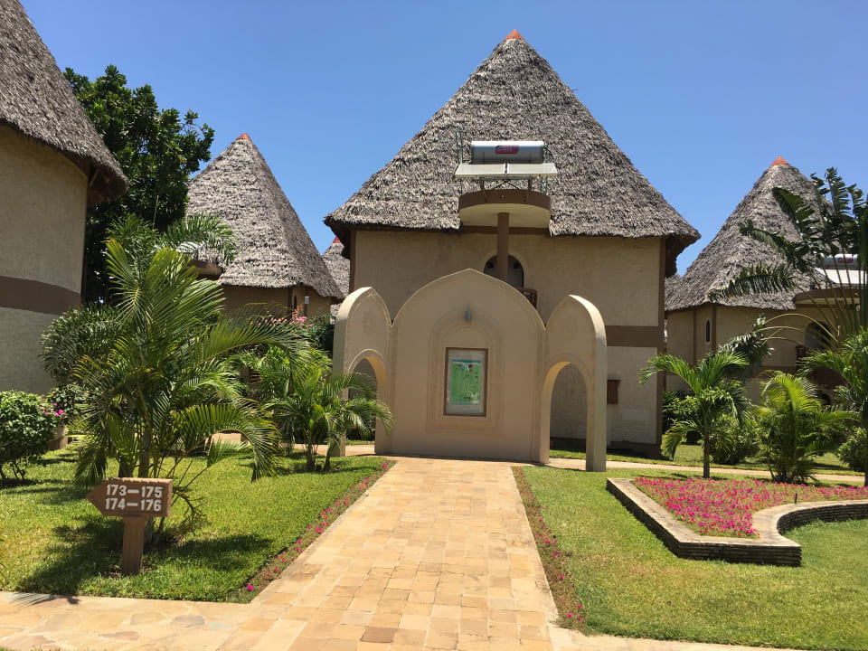 Außenansicht Neptune Paradise Beach Resort & Spa