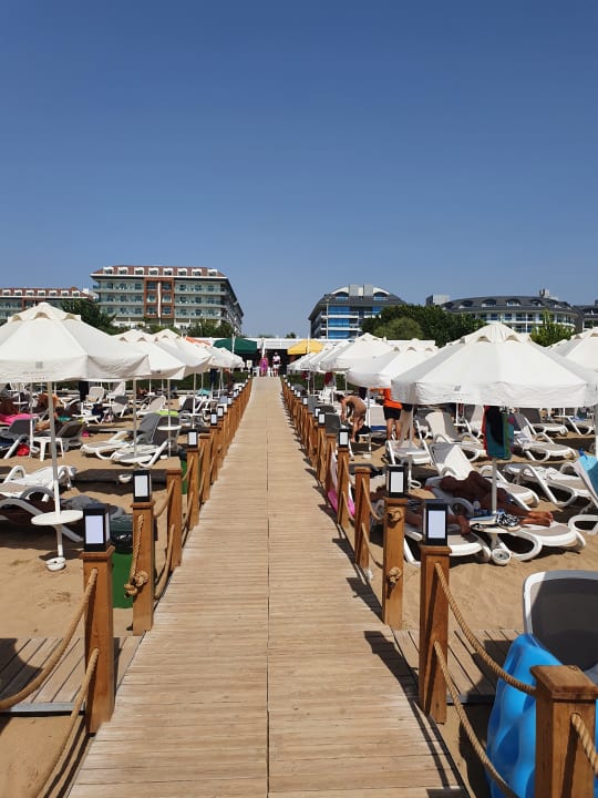 Strand Side Sunport Hotel & Spa