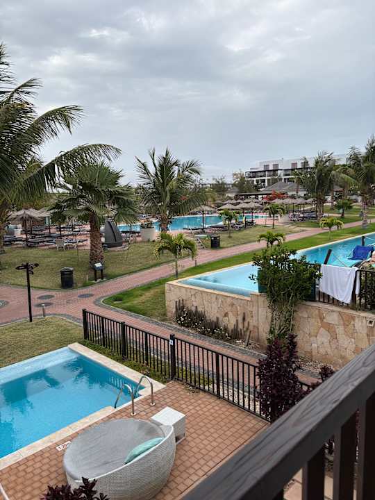Pool Meliá Laguna Beach