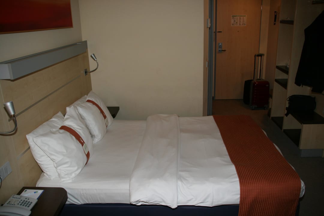 Zimmer Holiday Inn Express Berlin City Center