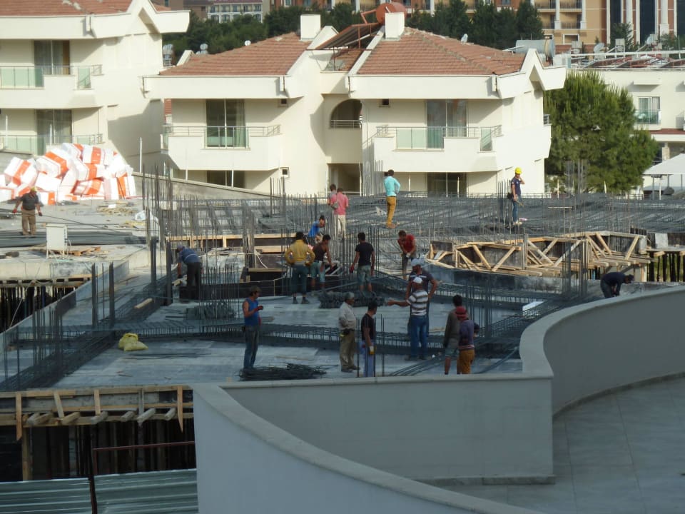 Baustelle Narcia Resort Side