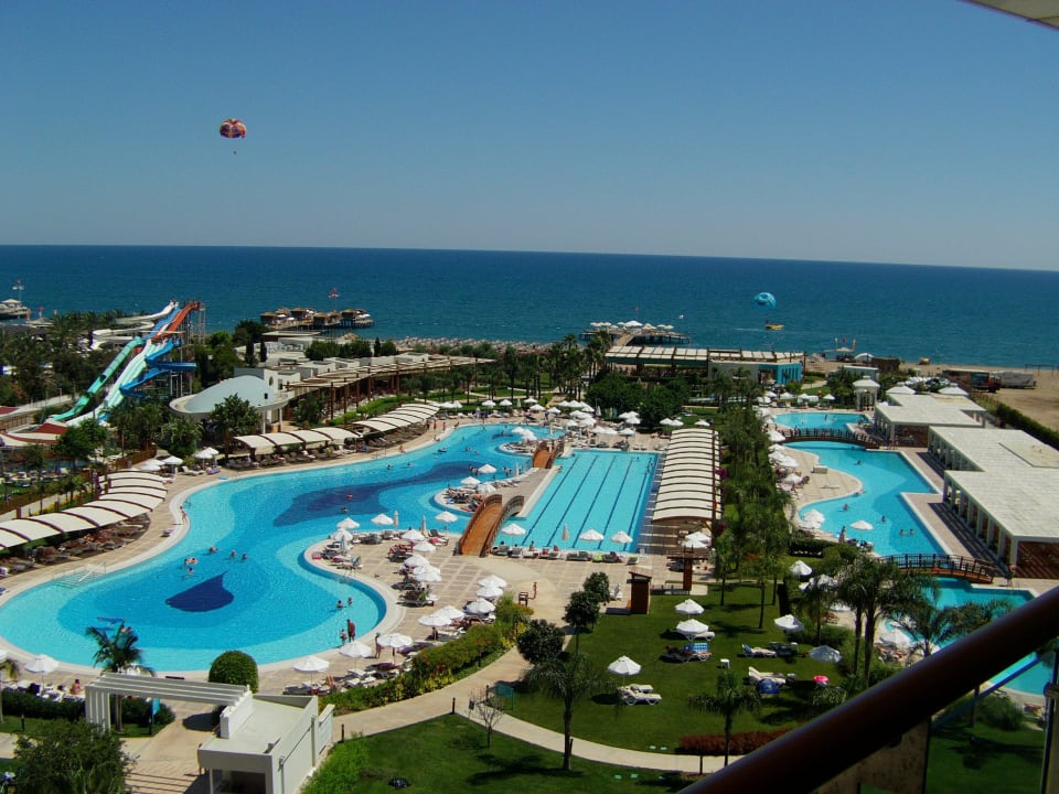 Pool-/Gartenanlage Hotel Baia Lara