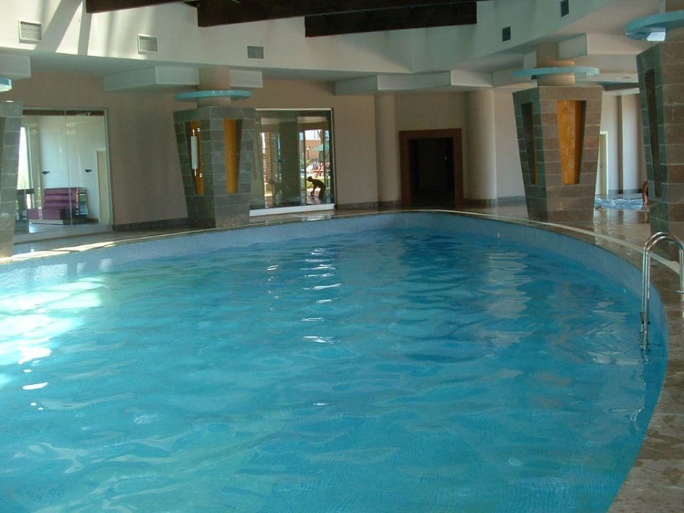 Hallenbad Long Beach Alanya