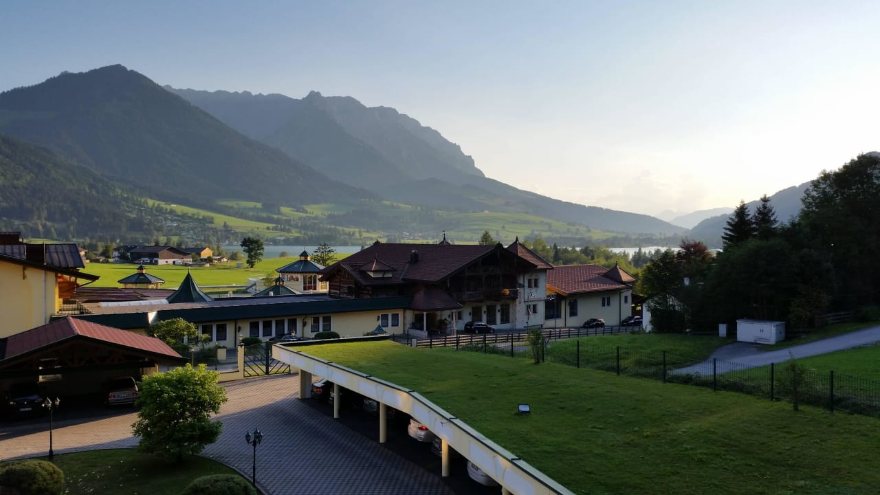 Blick von unserem Zimmer im 2. Stock Richtung See Hotel Seehof