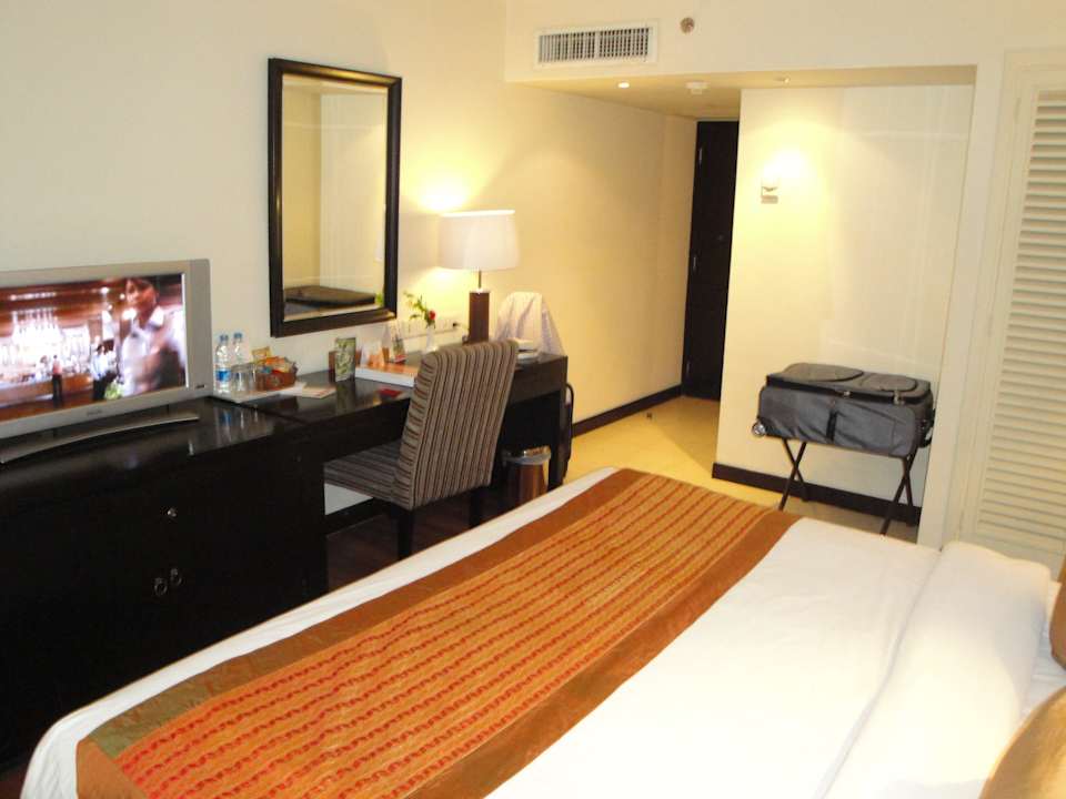 Standardzimmer 102 Hotel Ramada Plaza Karachi