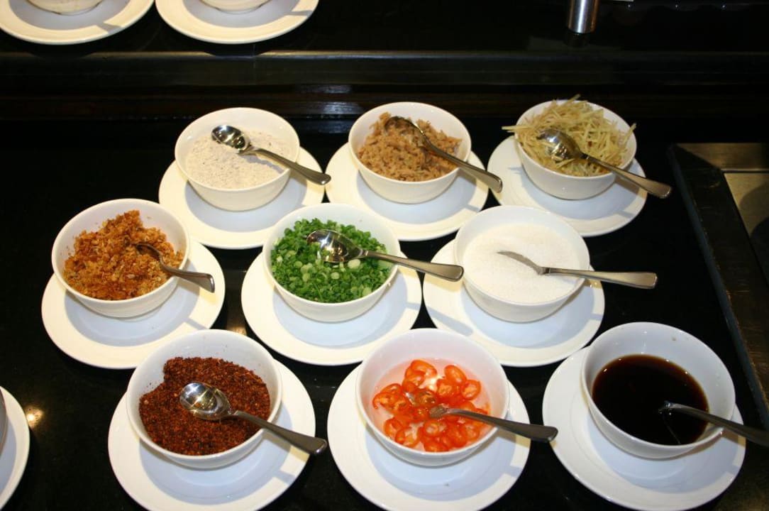 Thai-Buffet ROBINSON KHAO LAK