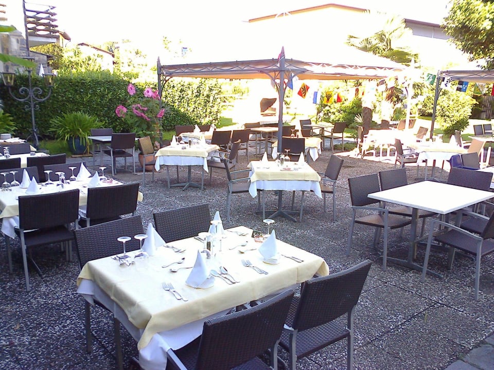 Gartenrestaurant Hotel Albergo Mimosa