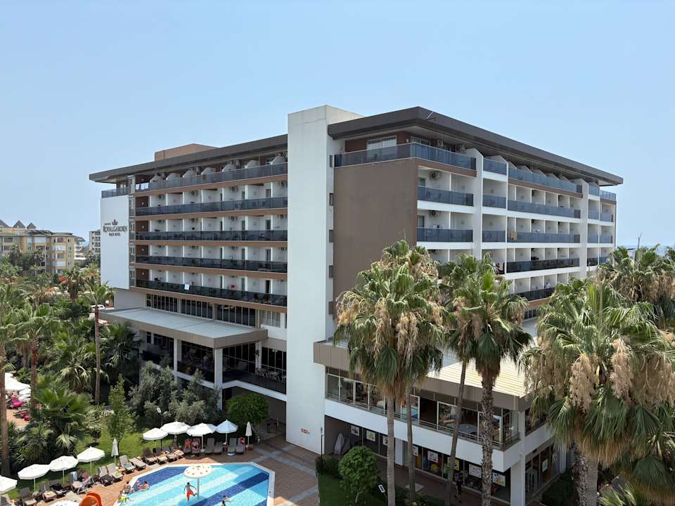 Außenansicht Hotel Royal Garden Beach