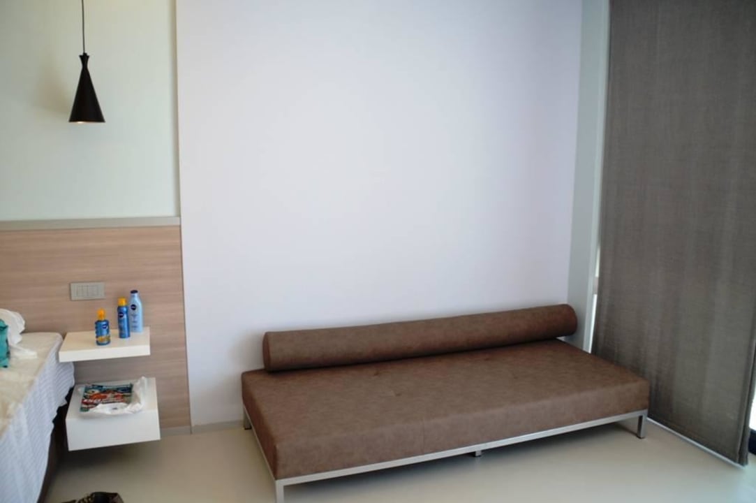 Couch Corissia Beach Hotel
