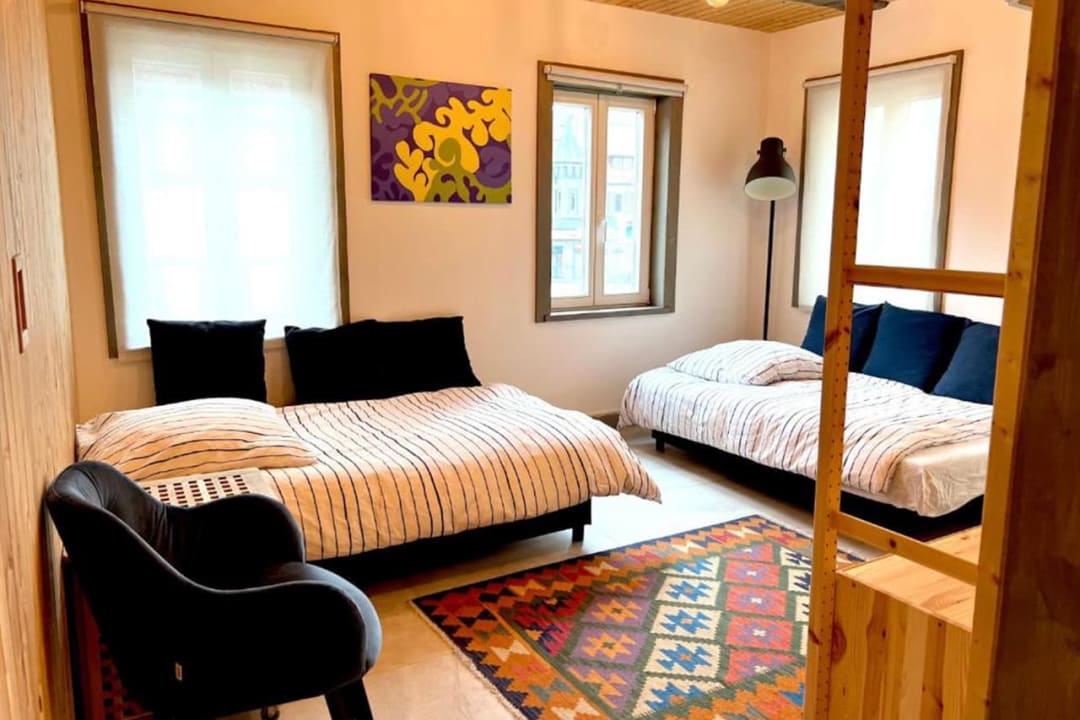 Zimmer Blaue Wohnung - Goldenes-Häusle