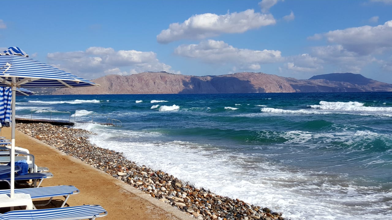 Strand Hydramis Palace Beach Resort