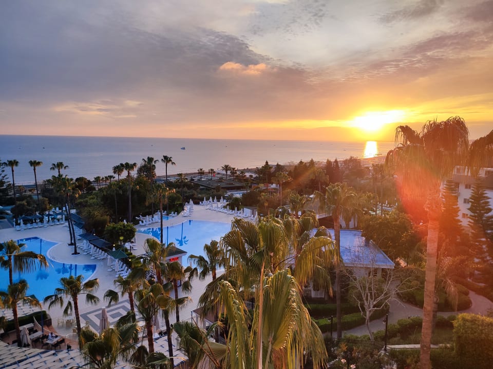 Ausblick Iz Flower Side Beach Hotel