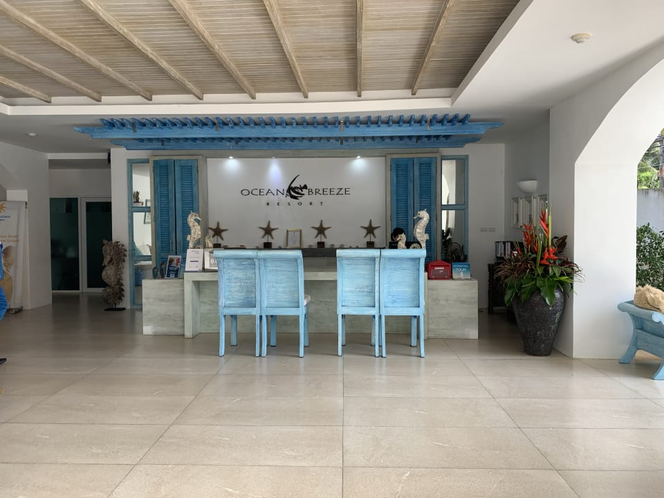Gastro Ocean Breeze Resort