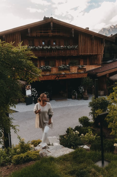 Außenansicht Jufenalm BOHO Hotel & Restaurant