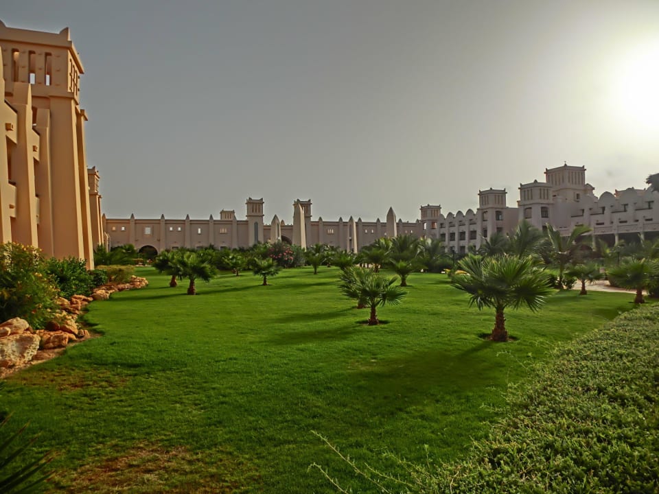Blick vom Hauptpool Richtung Lobby Hotel Riu Touareg