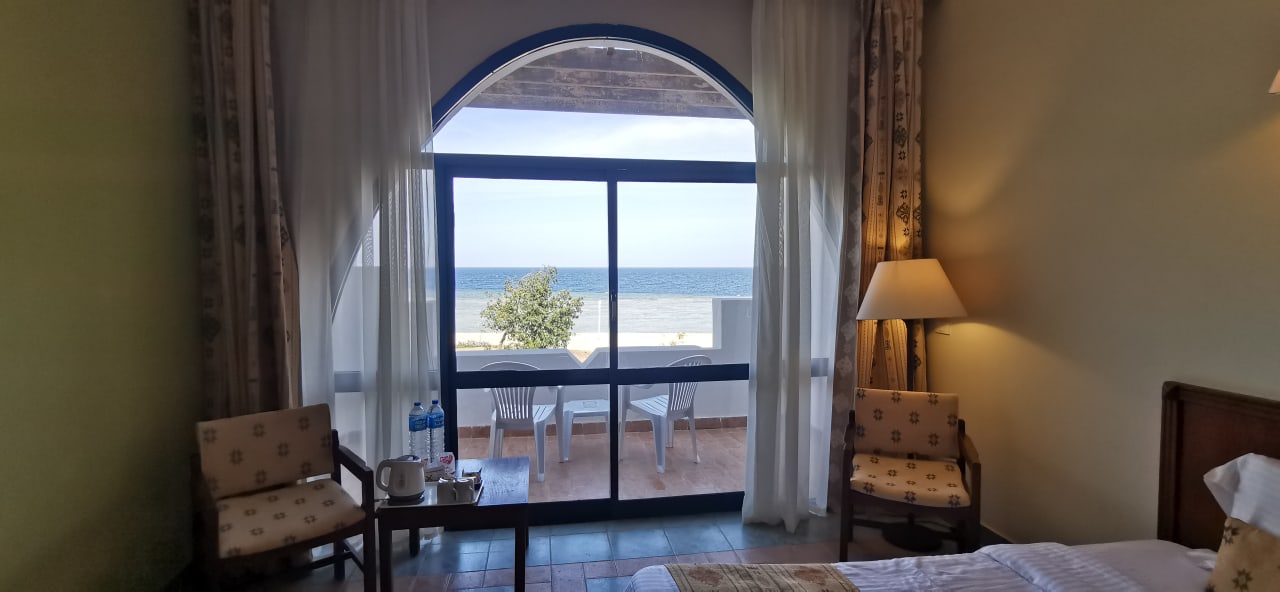 Zimmer Three Corners Equinox Beach Resort