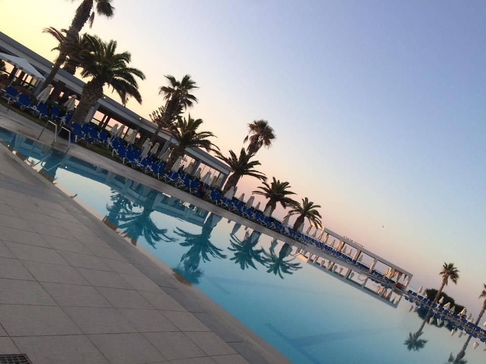 Hauptpool Lyttos Beach Hotel